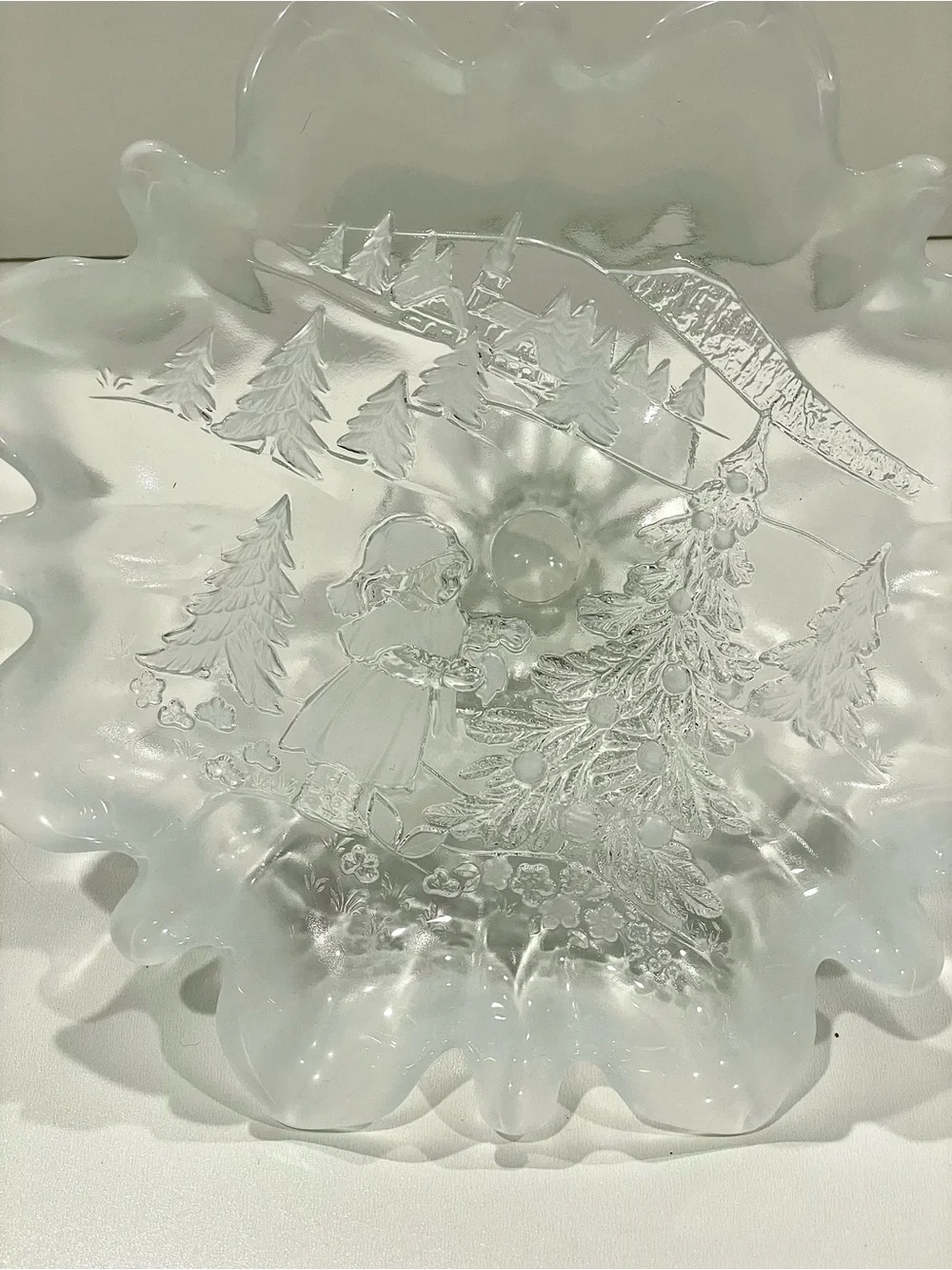 Mikasa Christmas Story Bon Bon Footed Serving Dish Frosted Winter Scene.